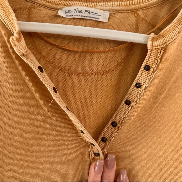 We The Free Mustard Thermal Top Medium Button Neck Long Sleeve Waffle Knit Boho - Picture 2 of 11